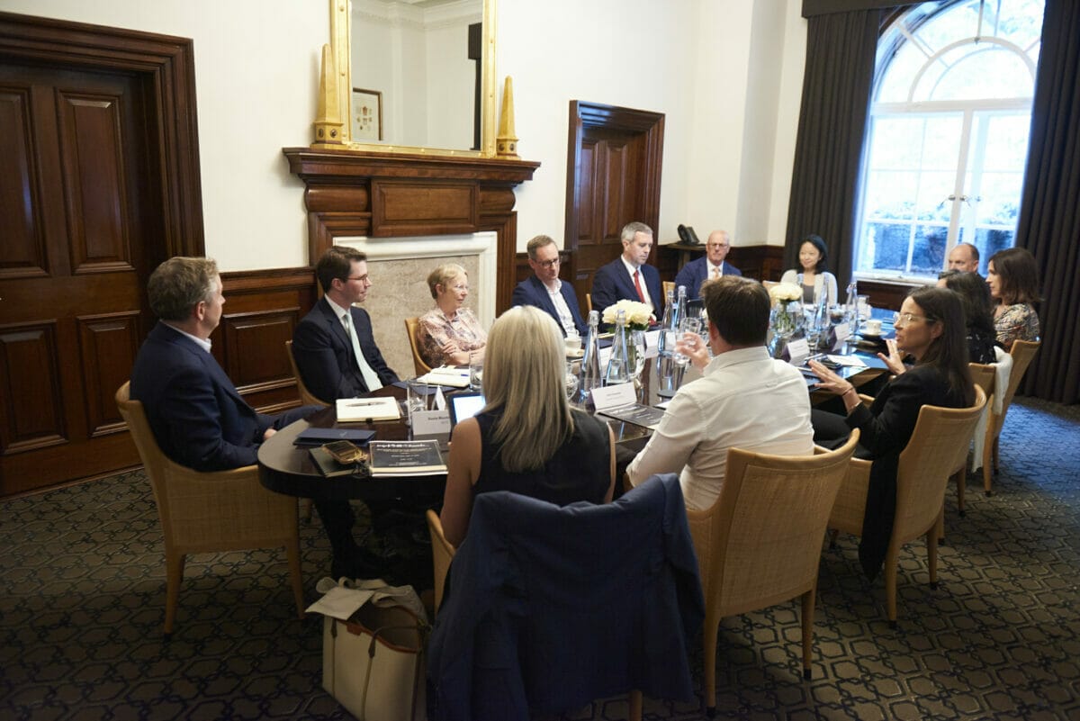 Top1000funds-Roundtable-London23-Meeting-010