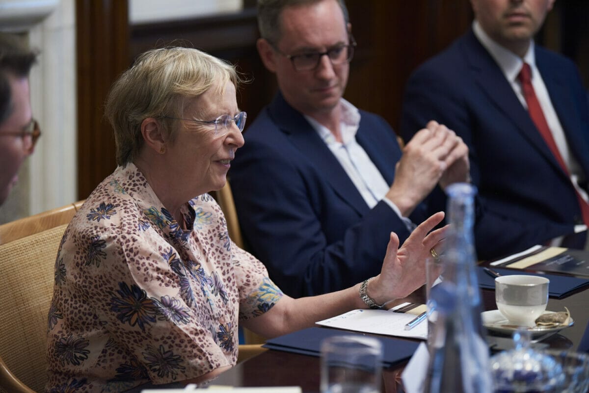 Top1000funds-Roundtable-London23-Meeting-065