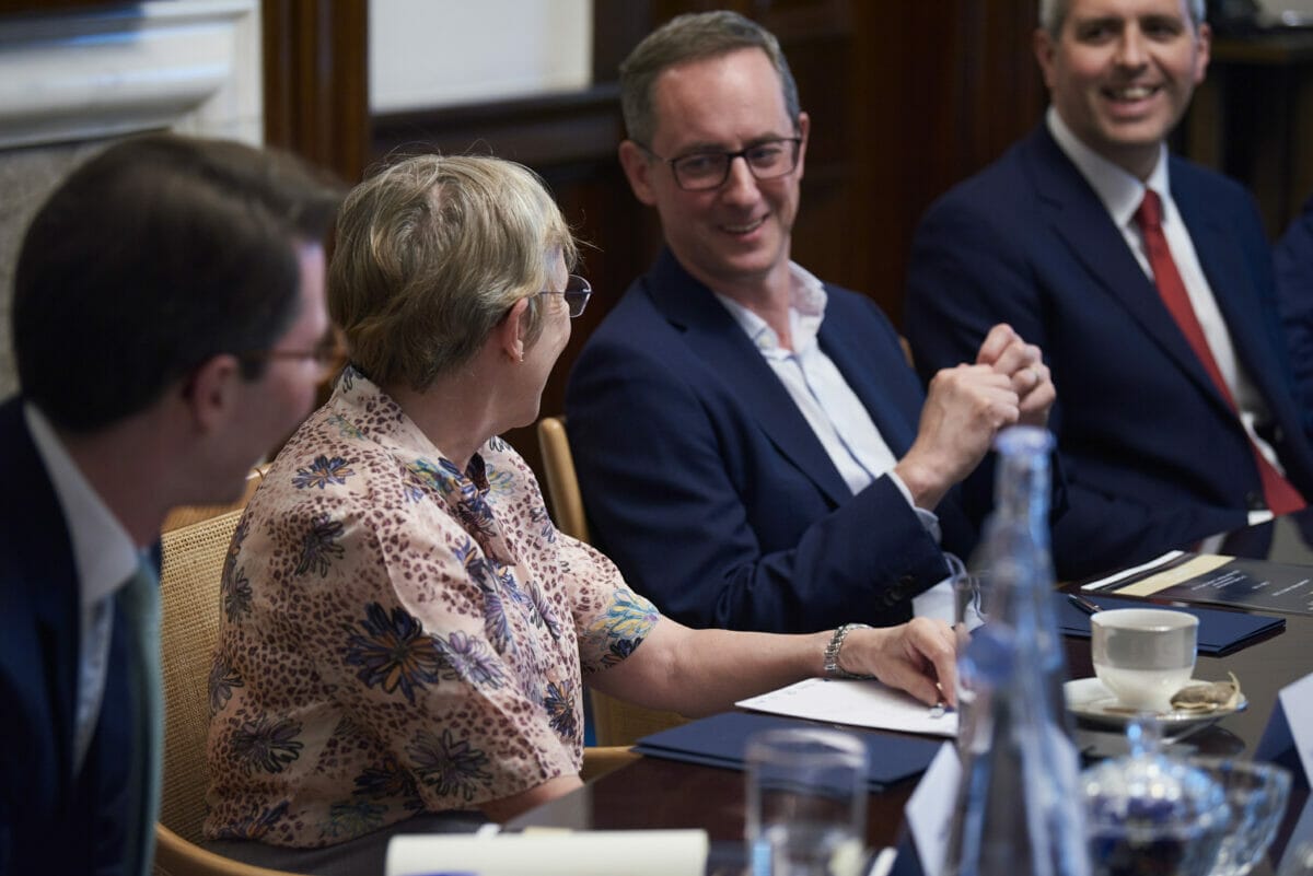 Top1000funds-Roundtable-London23-Meeting-068