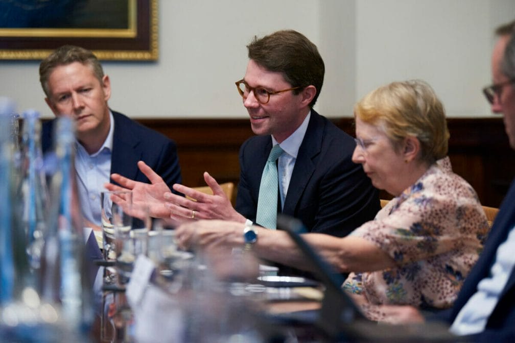 Top1000funds-Roundtable-London23-Meeting-134