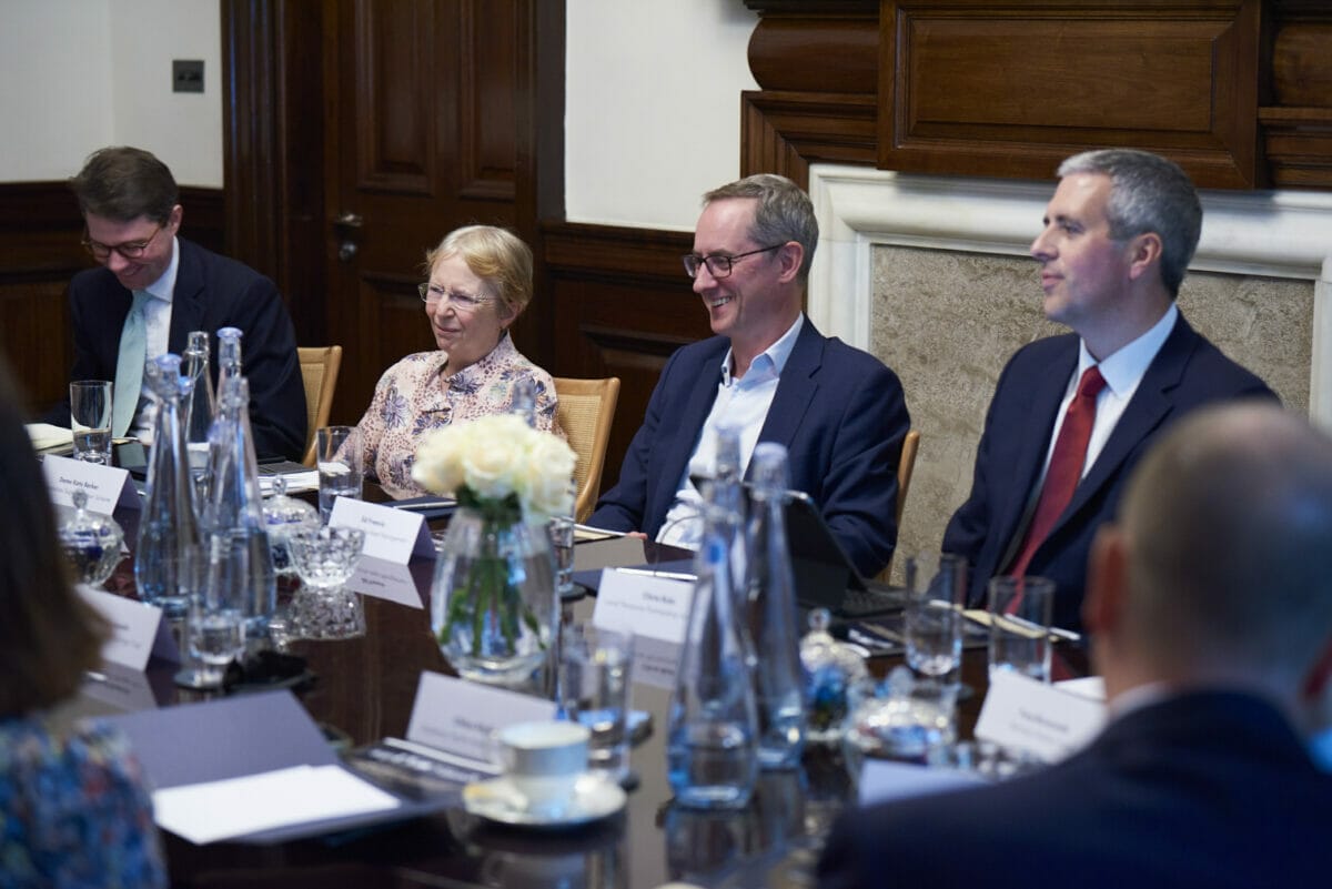 Top1000funds-Roundtable-London23-Meeting-155
